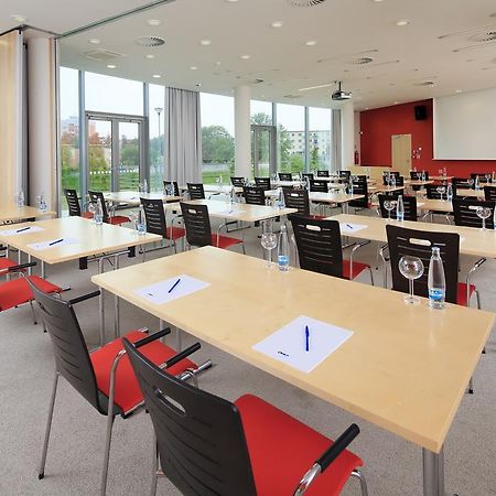 Orea Hotel Atrium Otrokovice Εξωτερικό φωτογραφία
