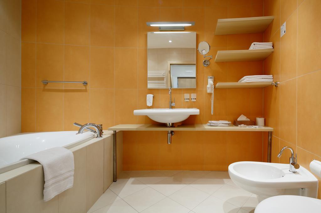 Orea Hotel Atrium Otrokovice Δωμάτιο φωτογραφία