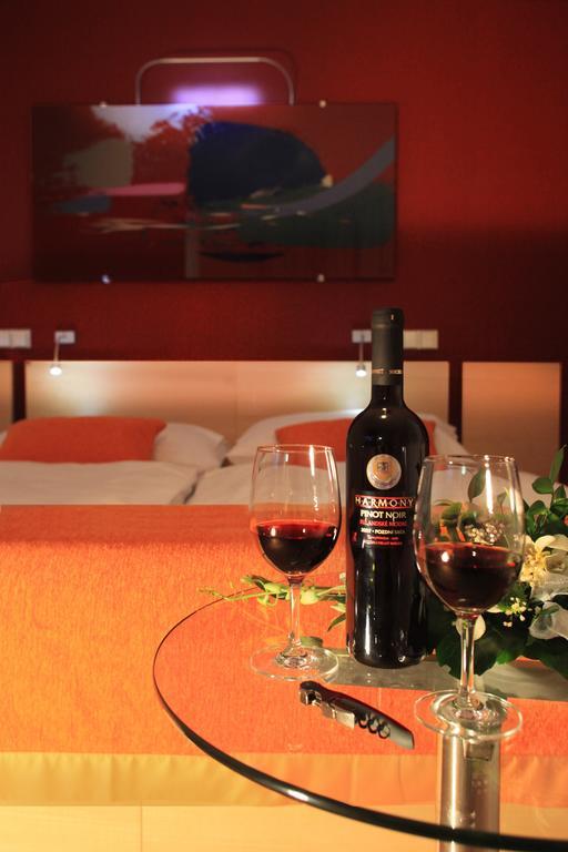 Orea Hotel Atrium Otrokovice Δωμάτιο φωτογραφία